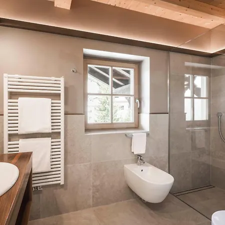 Hotel Villa Kastelruth 4*