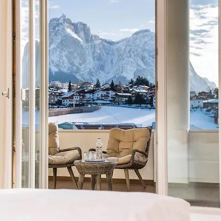 Hotel Hotel Villa Kastelruth 4*