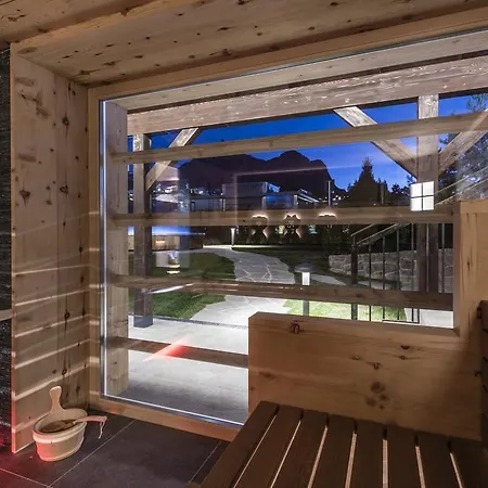 Hotel Villa Kastelruth 4*