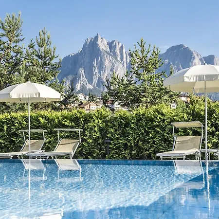 Hotel Hotel Villa Kastelruth 4*